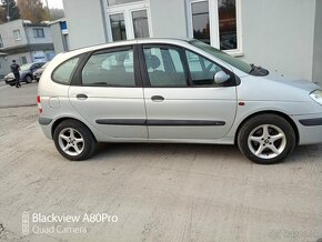 Renault Megane senic - 11