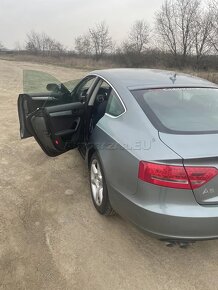 Audi A5 2,0 TDi 290 000km, 6st. manuál 125kw r.v. 2009 - 11