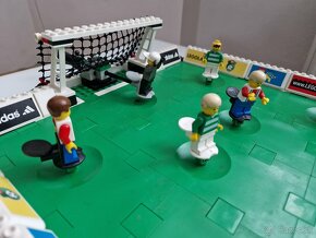 Lego stolný futbal - 11