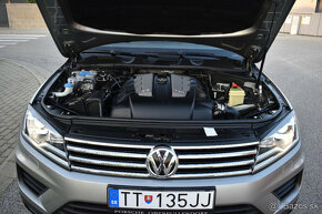 Volkswagen Touareg II 3.0 V6 TDI BMT 4MOTION - 11