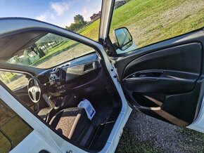 Opel Combo Combi 1.6 CDTI - 11