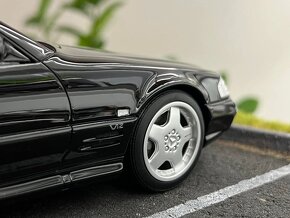 1:18 Mercedes-Benz SL73 AMG - OttOmobile - 11