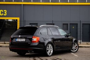 Škoda Octavia Combi 2.0 TDI DPF RS - 11