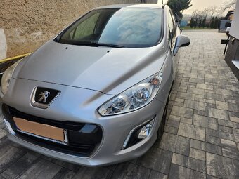 Peugeot 308 1.6 HDI. - 11