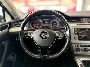 Volkswagen Passat Variant 2.0TDi 110kW Comfortline - 11