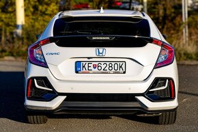 Honda Civic 1,0 VTEC Turbo (záruka,1.majiteľ, len 30 tis.km) - 11