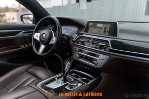 BMW Rad 7 730d xDrive A/T - 11