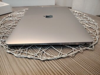 Apple MacBook Air 13.3 + nový 87w adaptér - 11