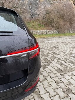 Skoda Superb Combi 2.0 TDI, r 2021/11, 110kw(150koni) - 11