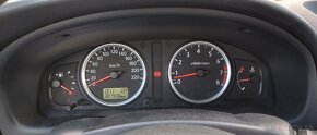 Nissan Almera N16 1,5i - 11