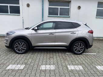 Hyundai Tucson 1.6 T-GDI Automat STYLE 4WD 1.Majitel - 11