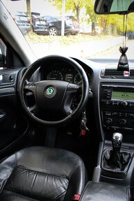 Škoda Octavia Combi 2.0 TDI Ambiente - 11