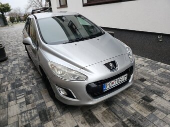 Peugeot 308 1.6 HDI. - 11