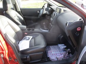 NISSAN QASHQAI 1,5dCi Tekna Kůže Panorama Xenon Tažné 2007 - 11