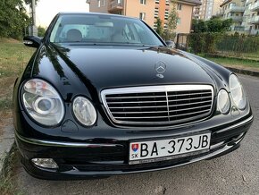 E trieda 240 4MATIC Avantgarde len119t km,lenMB servis,1maj. - 11