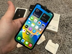 iPhone 11 Black - 11