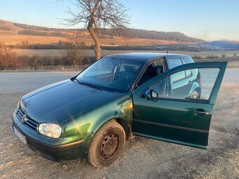 Predam Volkswagen Golf IV 1.4 - 11