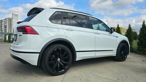 Volkswagen Tiguan 2,0TDI R-Line 4 MOTION DSG - 11