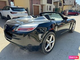 Opel GT 2.0 Turbo - 11