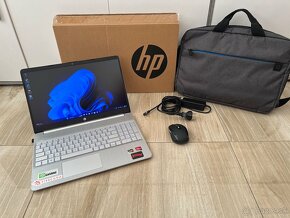 HP/Notebook/Ryzen 7 5700/32GB RAM DDR4/2TB M.2 SSD 4 Gen - 11