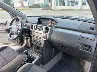 Nissan X-Trail 2.2 dCi 100kW - 11