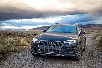 Audi A4 B9 Allroad 15-19 maska - 11