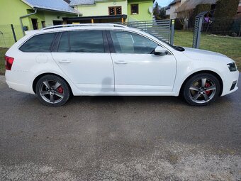 Predám škoda Octavia combi RS TDI DSG - 11