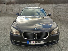 BMW Rad 7 740d - 11