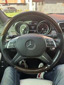 Mercedes GL 350CDI - 11