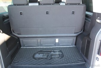 Volkswagen T6 Multivan 2.0 TDI BMT - 11