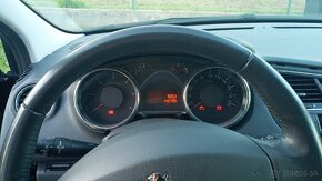 Peugeot 5008 1,6 HDi, 82 kW, r.v. 06/2012, 140798 km - 11