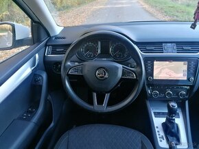 Škoda Octavia Combi 2.0 TDI Drive DSG - 11