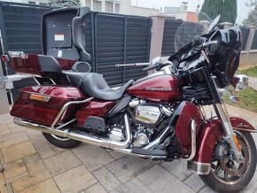 Harley Davidson Ultra Limited model 2018 - 11