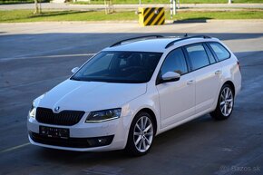 Škoda Octavia Combi 2.0TDI DSG Business - 11