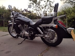 Honda shadow 750 - 11