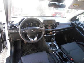 Hyundai i30 1.6 CRDi Comfort - 11