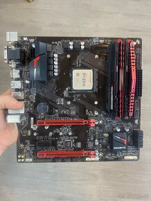 Gigabyte GA-AB350M-GAMING 3 / Ryzen 5600 / 32GB RAM / RX580 - 11