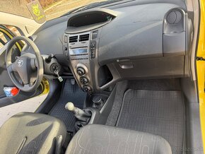 Toyota yaris 55 000km - 11