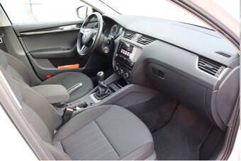 Škoda Octavia Combi 1.6 TDi Style - 11