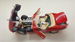 1:18 JAGUAR E CABRIO - 11