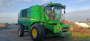 John Deere 670i HM - 11