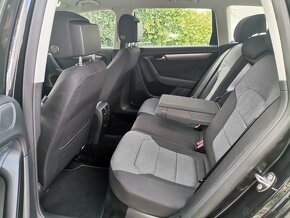 Volkswagen Passat B7 Variant 2.0 TDI CR - 11