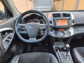 TOYOTA RAV4 2.2 D-4D.4WD.AUTOMAT - 11