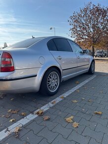 Škoda superb1 2.8v6 142kw - 11