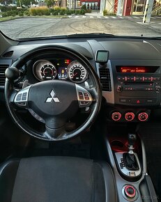 Mitsubishi Outlander 2.2 Diesel, 4x4 Automat, BiXenon - 11