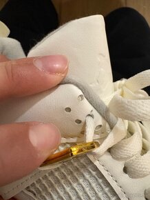 Jordan 4 metalic gold - 11