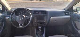 Vw jetta 1.6 - 11