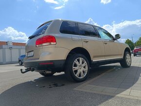 Vw Touareg 2.5 TDI 128kw 4x4 Nová STK  - 11