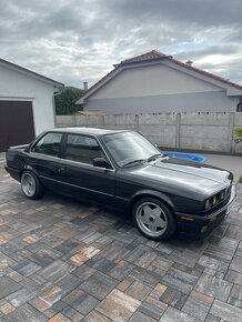 Bmw e30 318is 1988 - 11