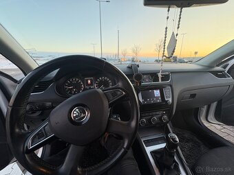 Škoda Octavia Combi 1,6TDi   Bi-Xenóny + Led denné - 11